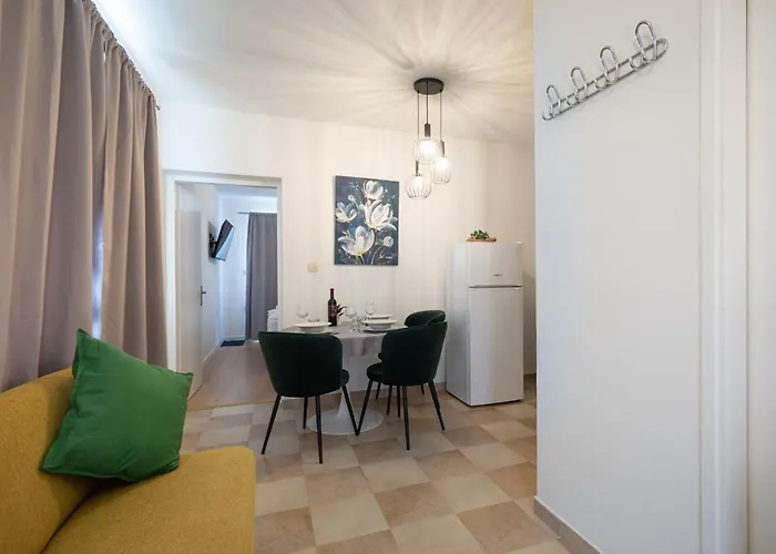 Apartment Dama